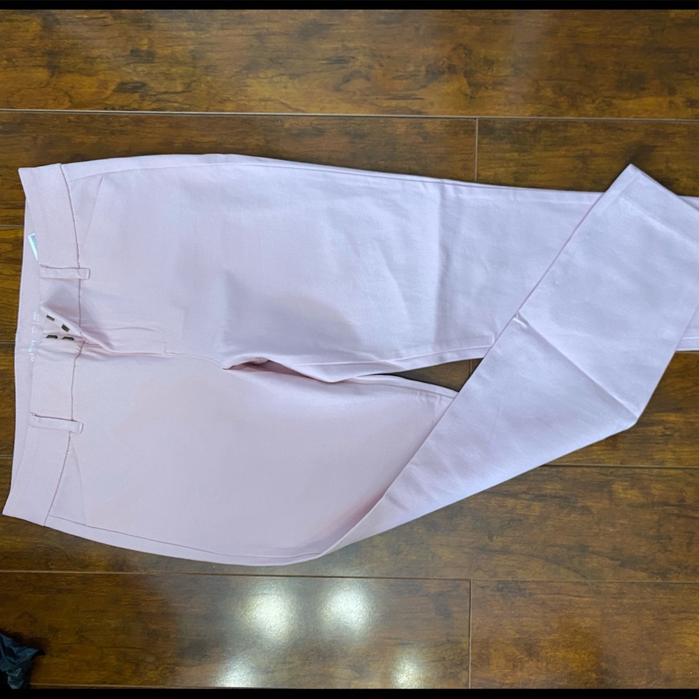 🌸3/$20🌸Pale pink ankle pants